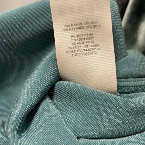 Wilfred Lyric Velvet Green Long Sleeve Dress - Picture 5 of 5